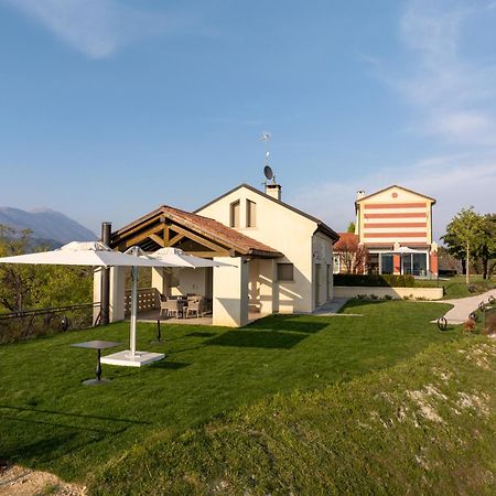 Tenuta Duchi Corbanus Corbanese Kültér fotó